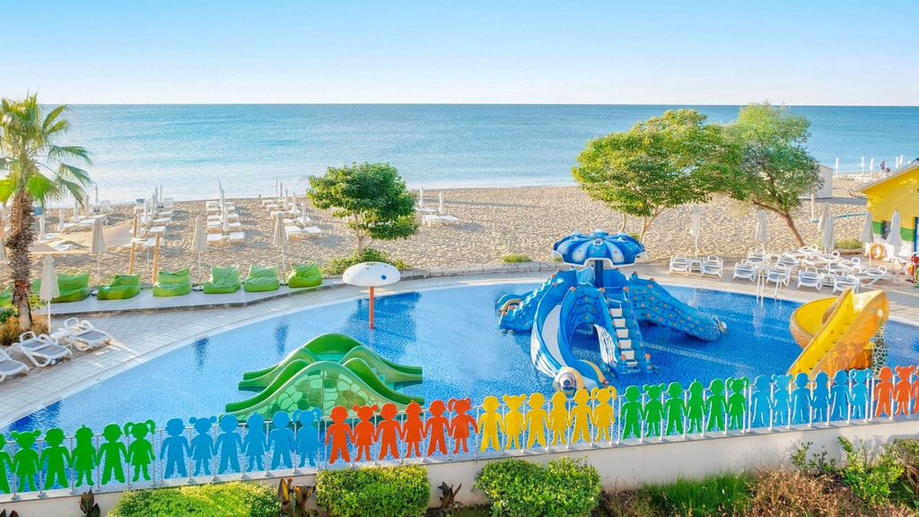 Grifid Encanto Beach