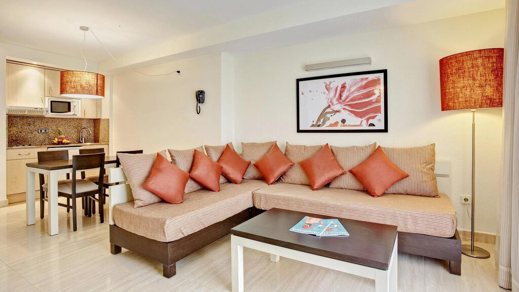 Grupotel Alcudia Suite