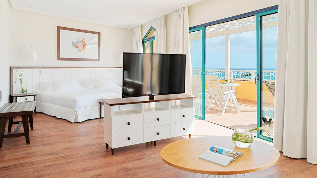 H10 Playa Esmeralda