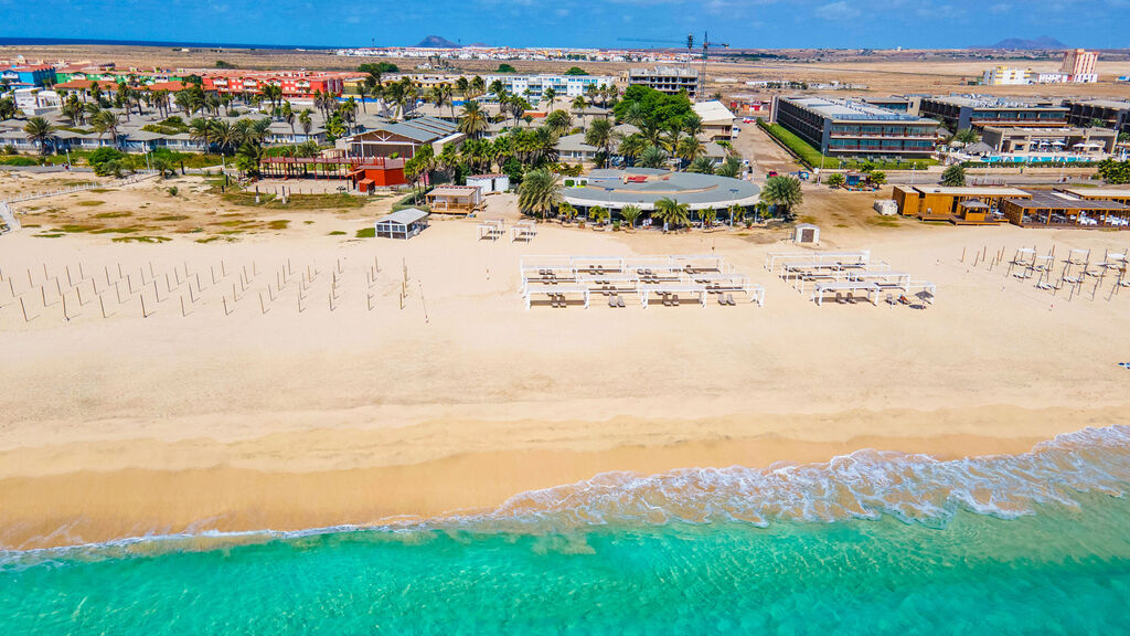 Halos Casa Resort