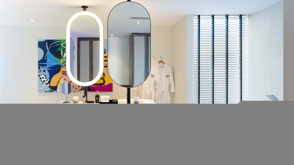 Hard Rock Hotel Maldives