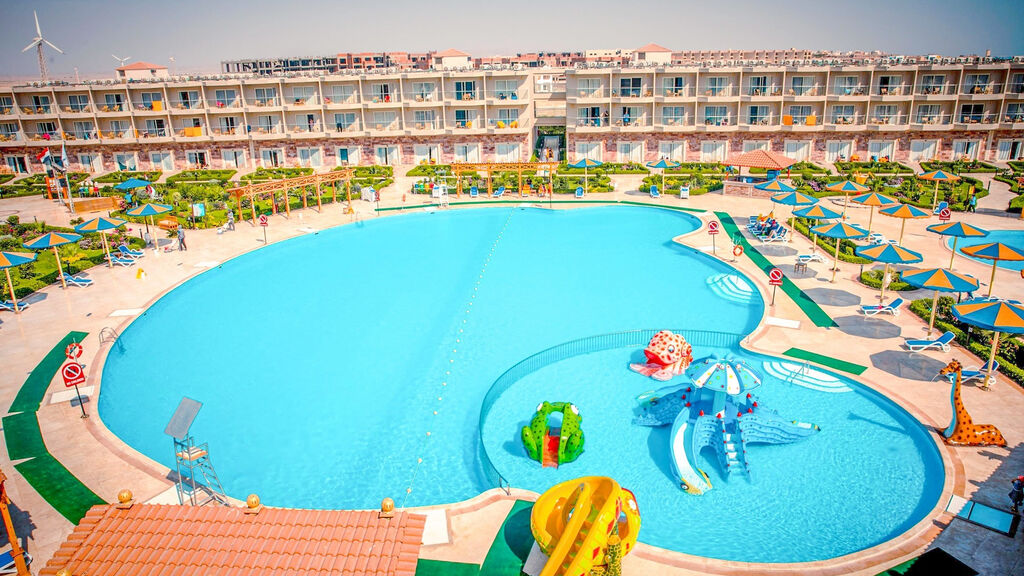 Hawaii Paradise Aqua Park Resort