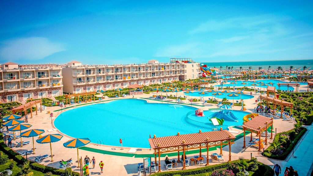 Hawaii Paradise Aqua Park Resort