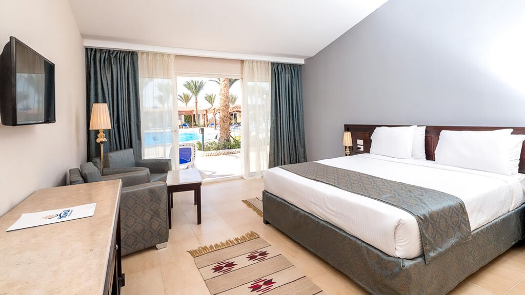 Hawaii Paradise Aqua Park Resort