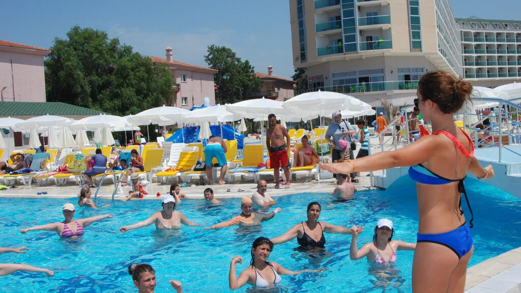 Hedef Beach Resort