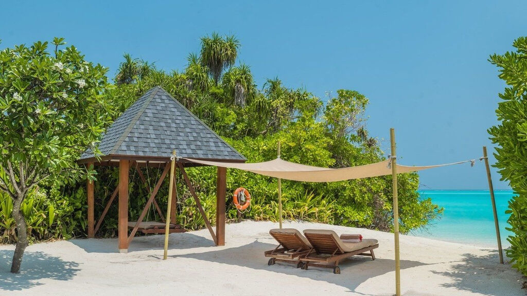 Hideaway Beach Resort & Spa Maldives