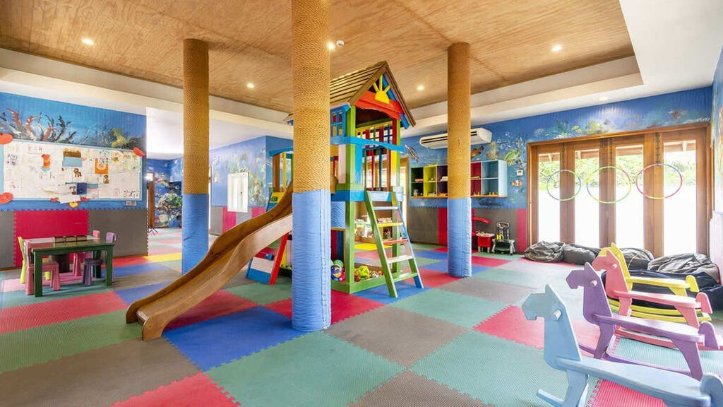 Hideaway Beach Resort & Spa Maldives