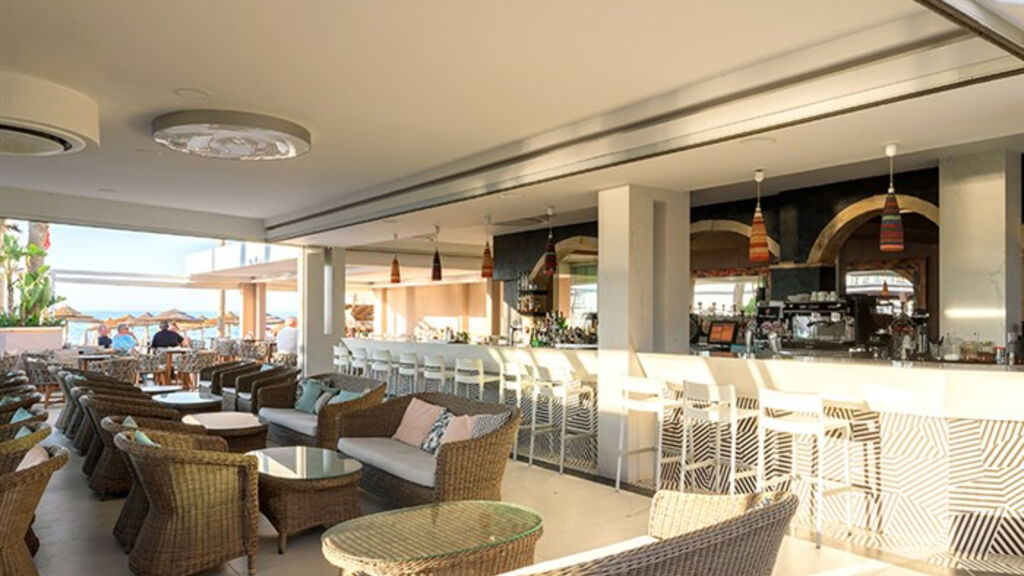 High Beach Resort
