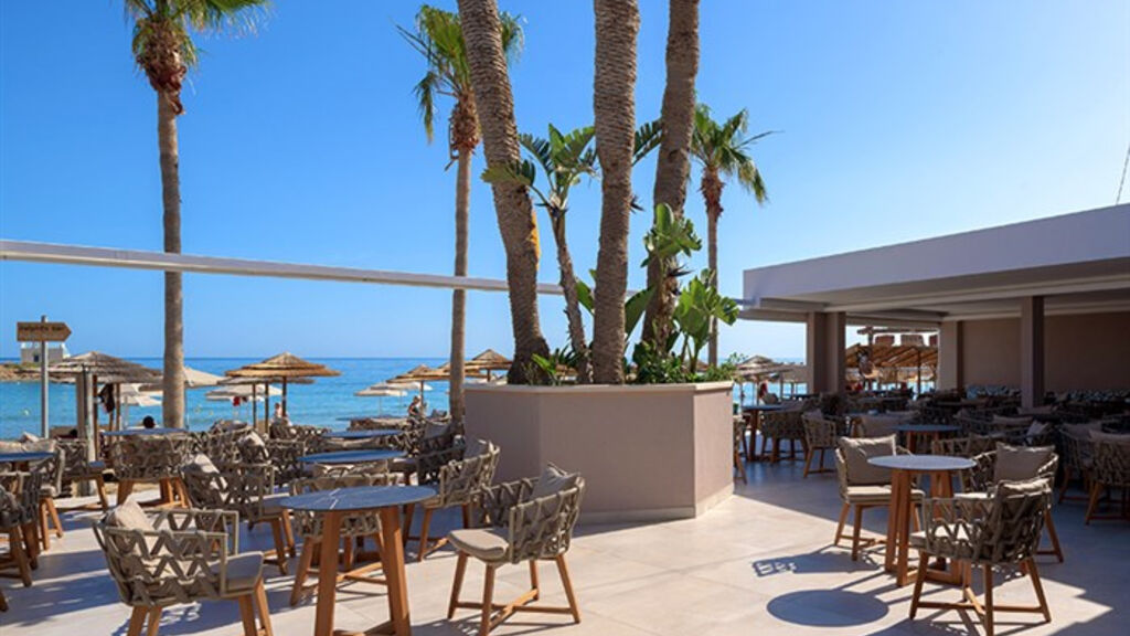 High Beach Resort