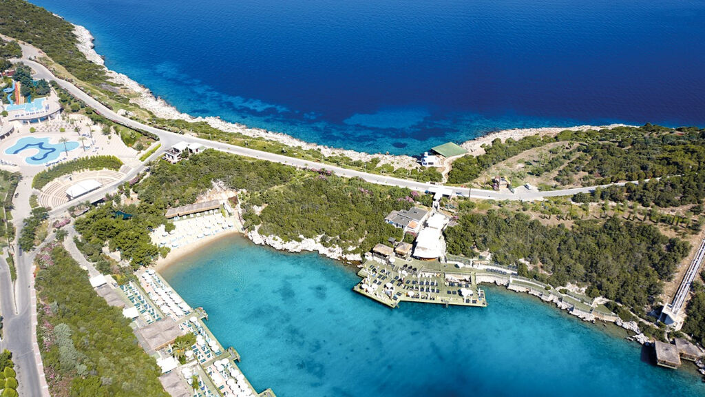 Hilton Bodrum Turkbuku Resort & Spa