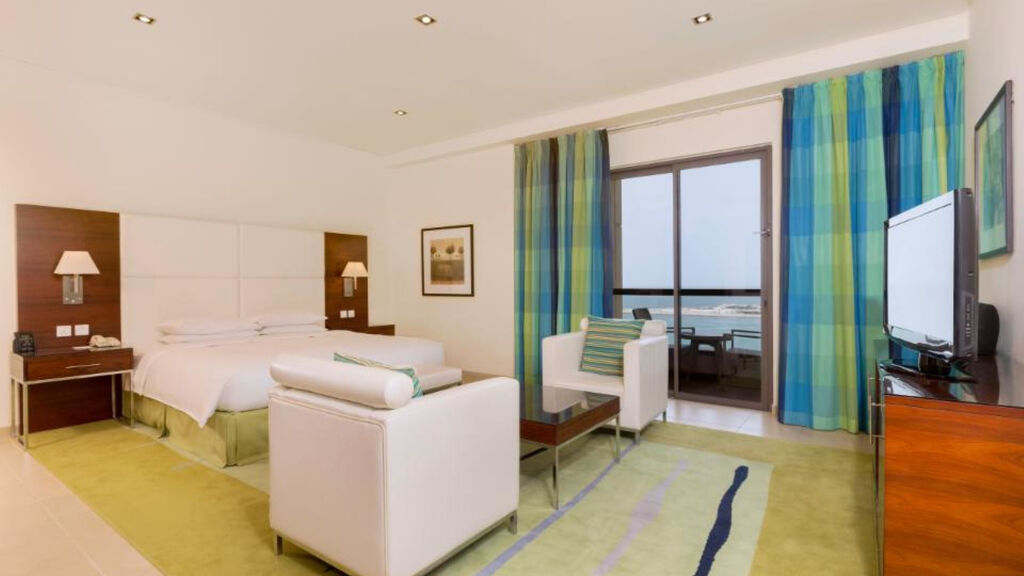 Hilton Dubai The Walk