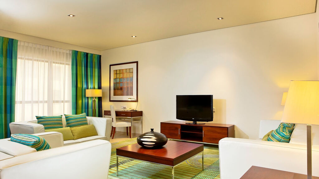 Hilton Dubai The Walk