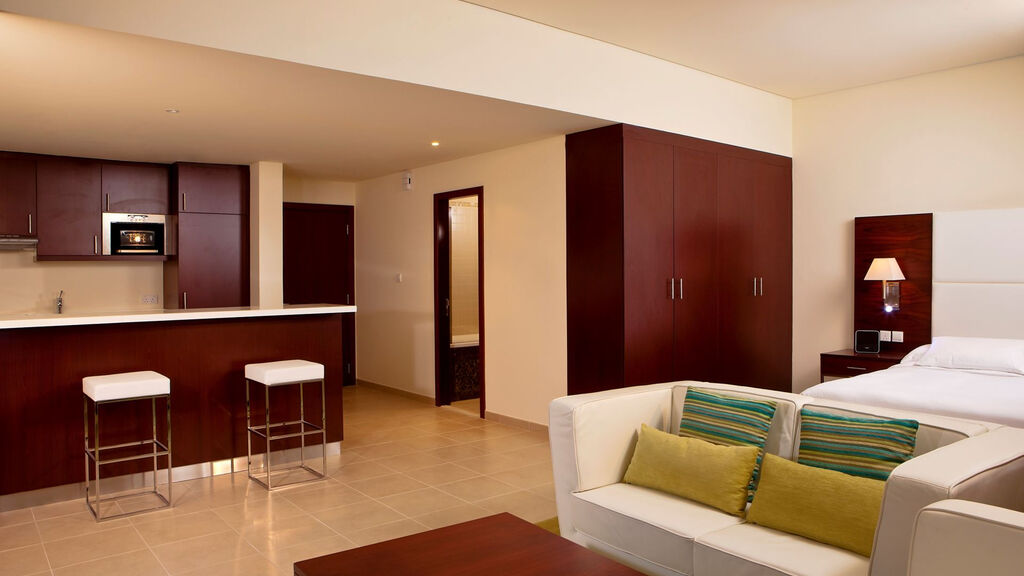 Hilton Dubai The Walk