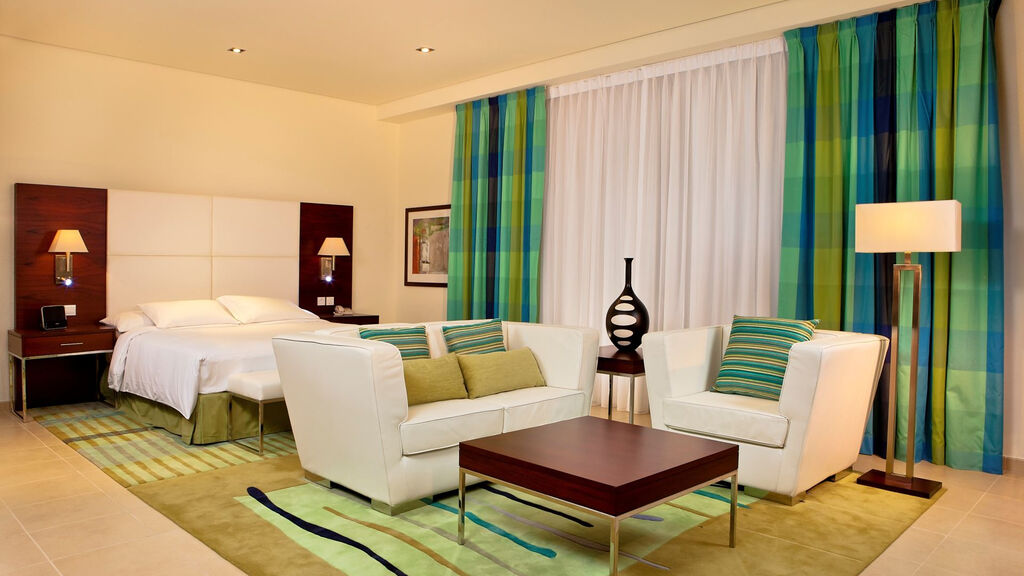 Hilton Dubai The Walk