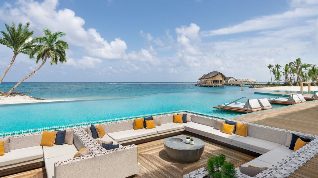 Hilton Maldives Amingiri Resort & Spa