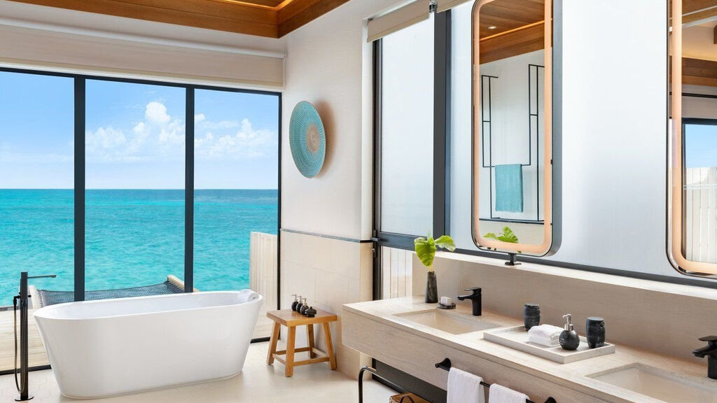 Hilton Maldives Amingiri Resort & Spa