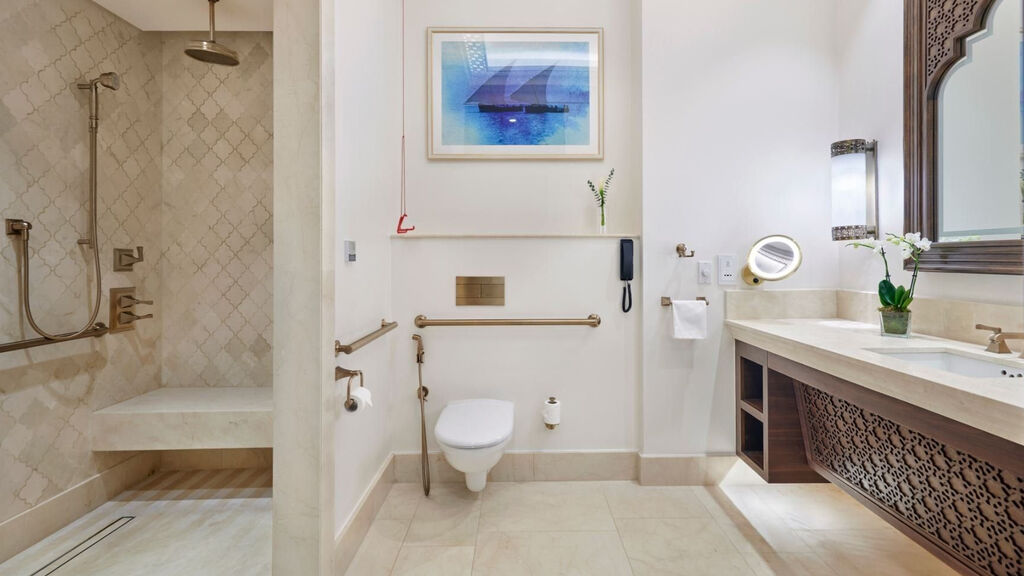 Hilton Salwa Beach Resort & Villas