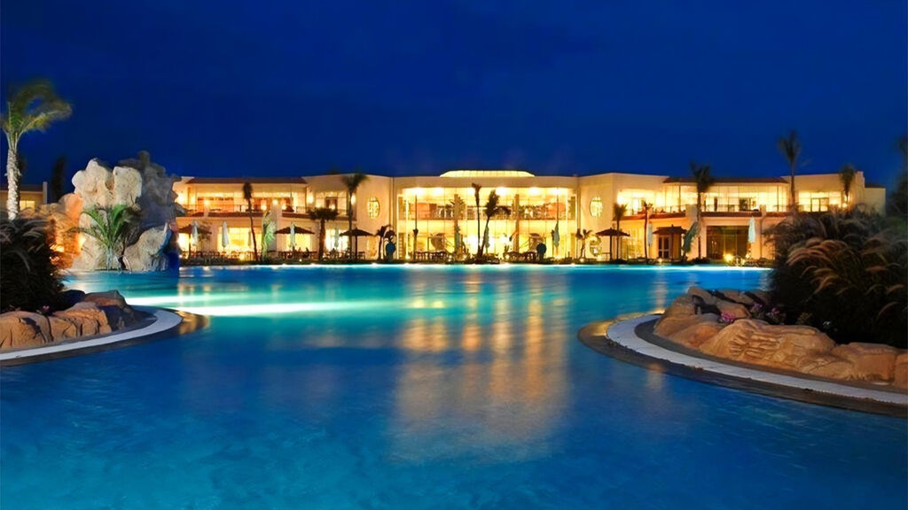 Doubletree By Hilton Sharks Bay