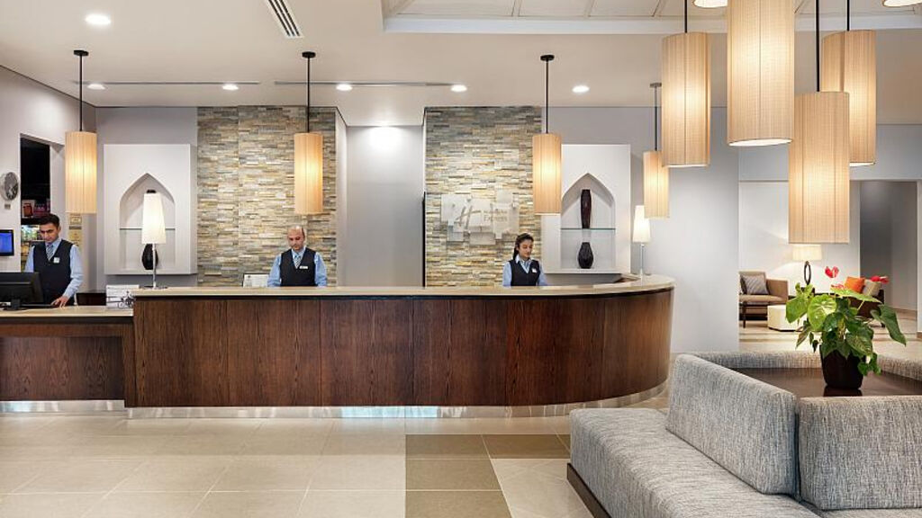 Holiday Inn Express Dubai - Safa Park