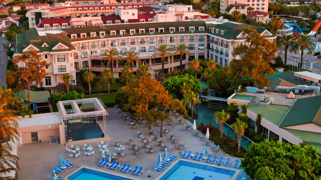 Hotel Lucida Beach