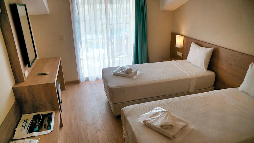 Hotel Lucida Beach