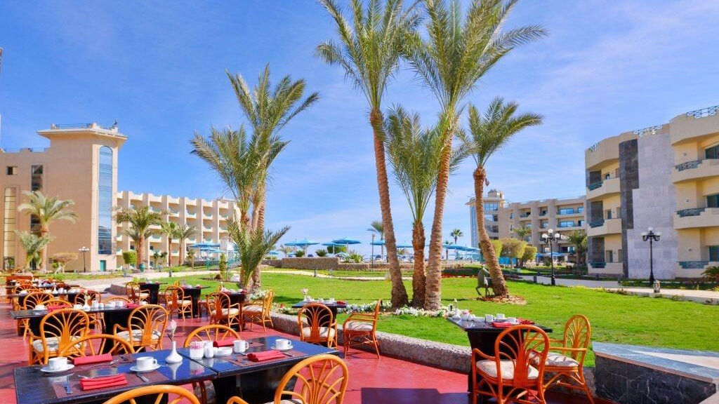 Hotelux Marina Beach