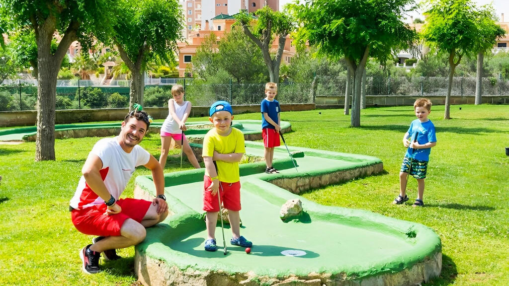 Hsm Canarios Park