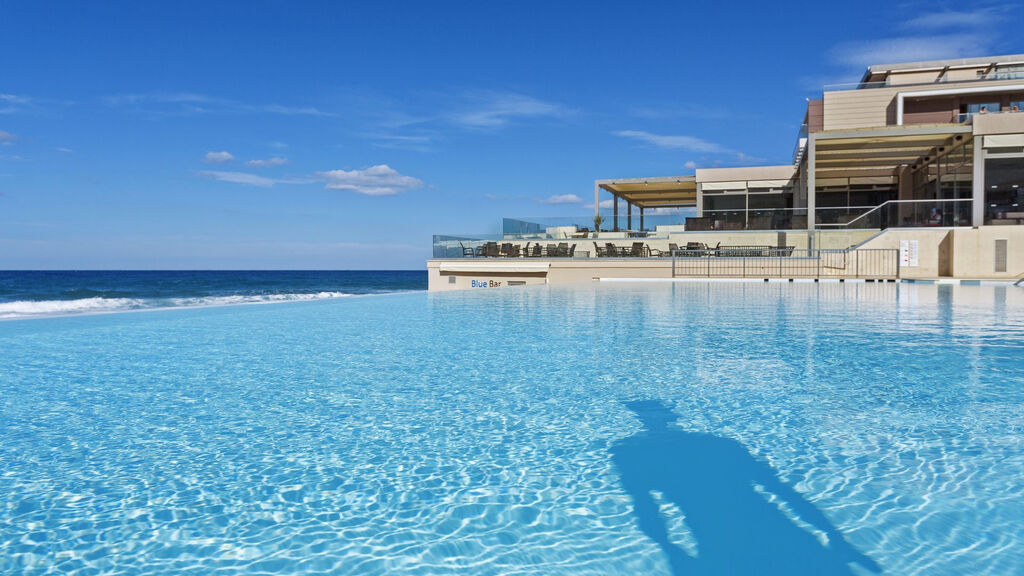 I-Resort Beach Hotel & Spa