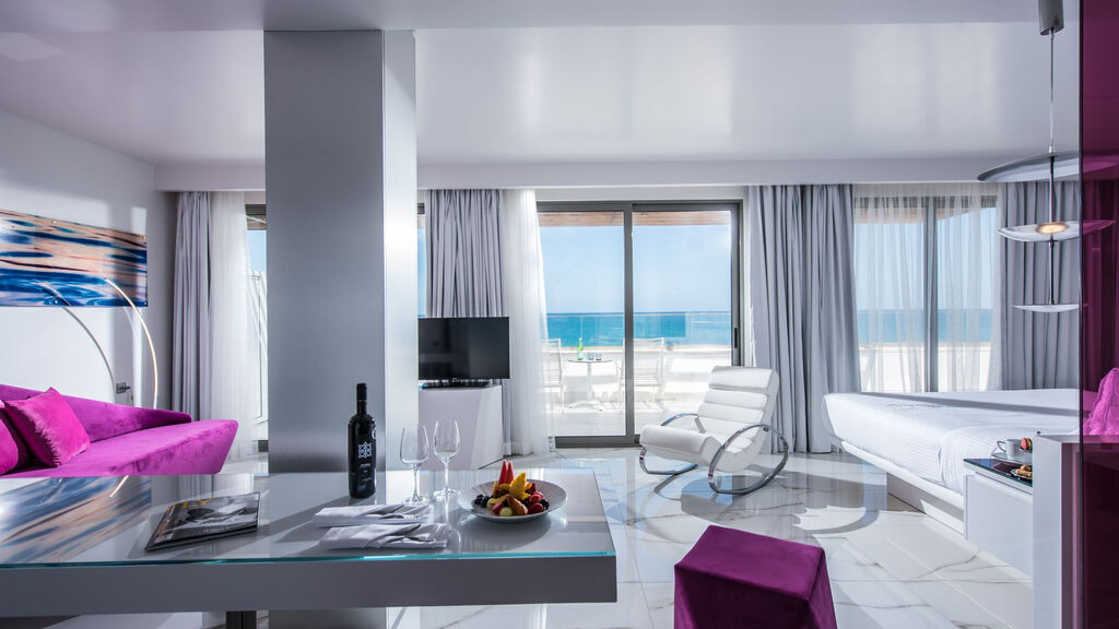 I-Resort Beach Hotel & Spa