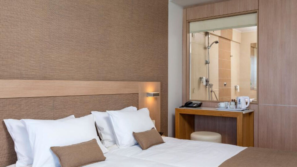 I-Resort Beach Hotel & Spa