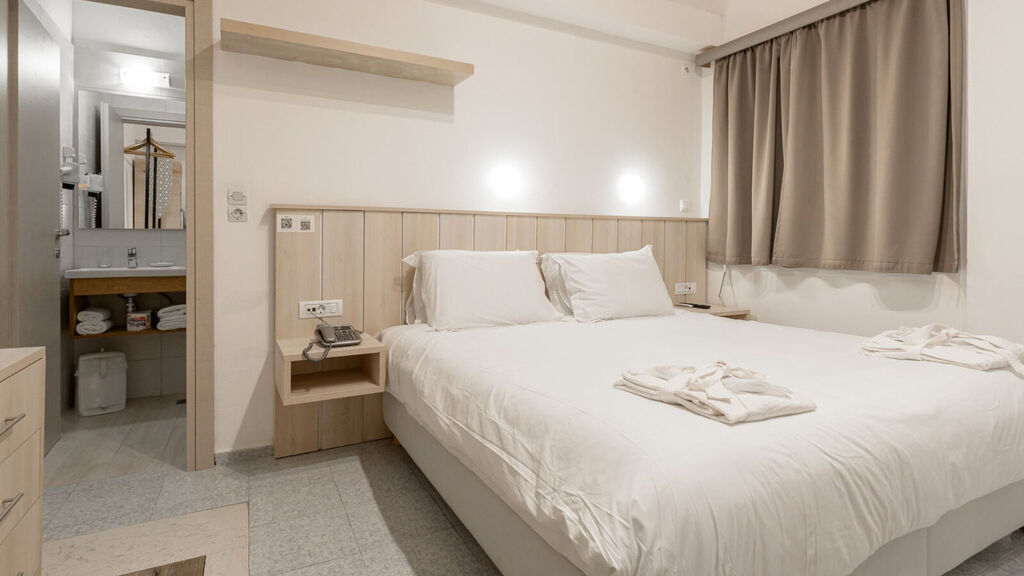 Iakinthos - Tsilivi Beach