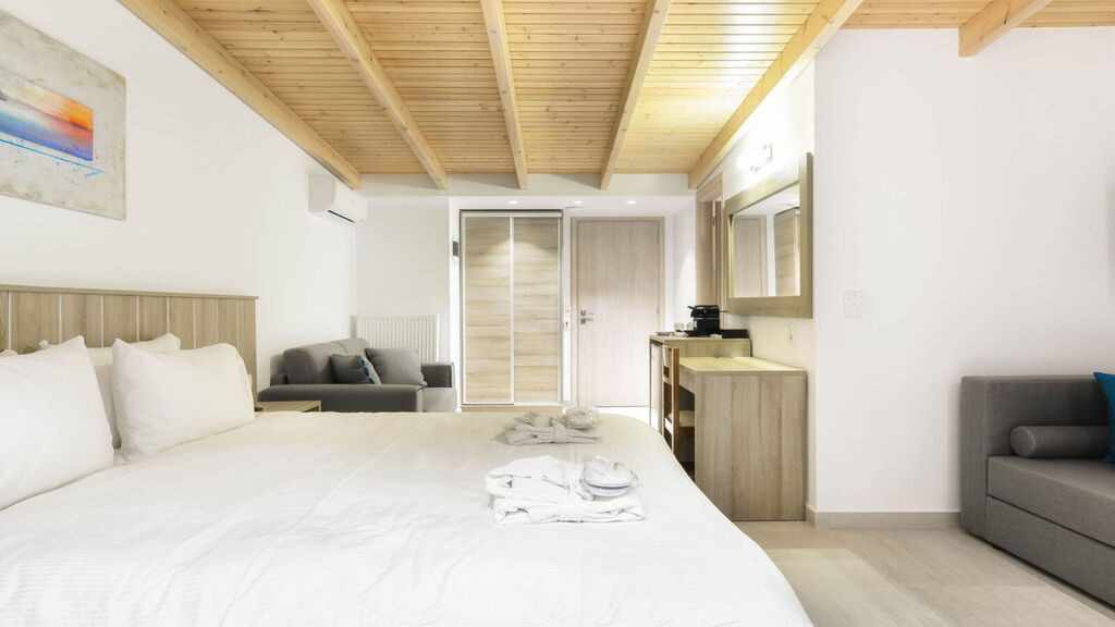 Iakinthos - Tsilivi Beach