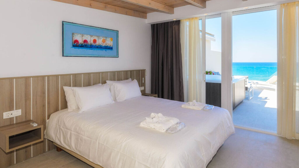 Iakinthos - Tsilivi Beach