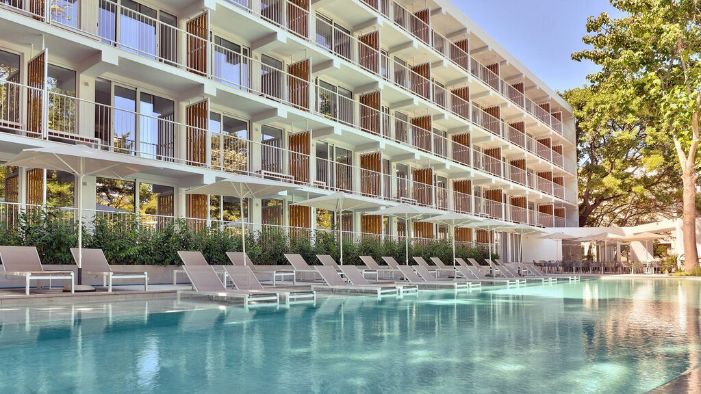 Ibis Styles Golden Sands Roomer