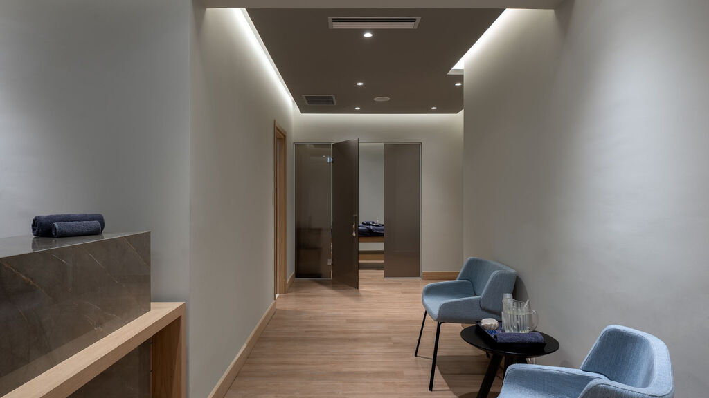 Ikones Seafront Luxury Suites