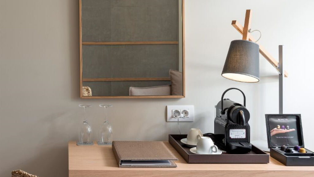 Ikones Seafront Luxury Suites