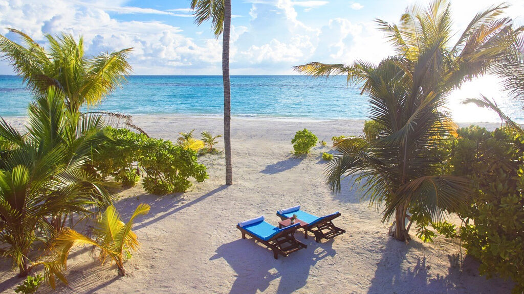 Innahura Maldives Resort