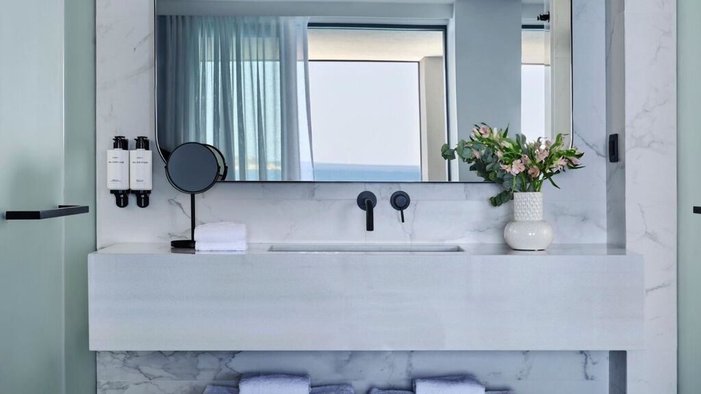 Intercontinental Crete