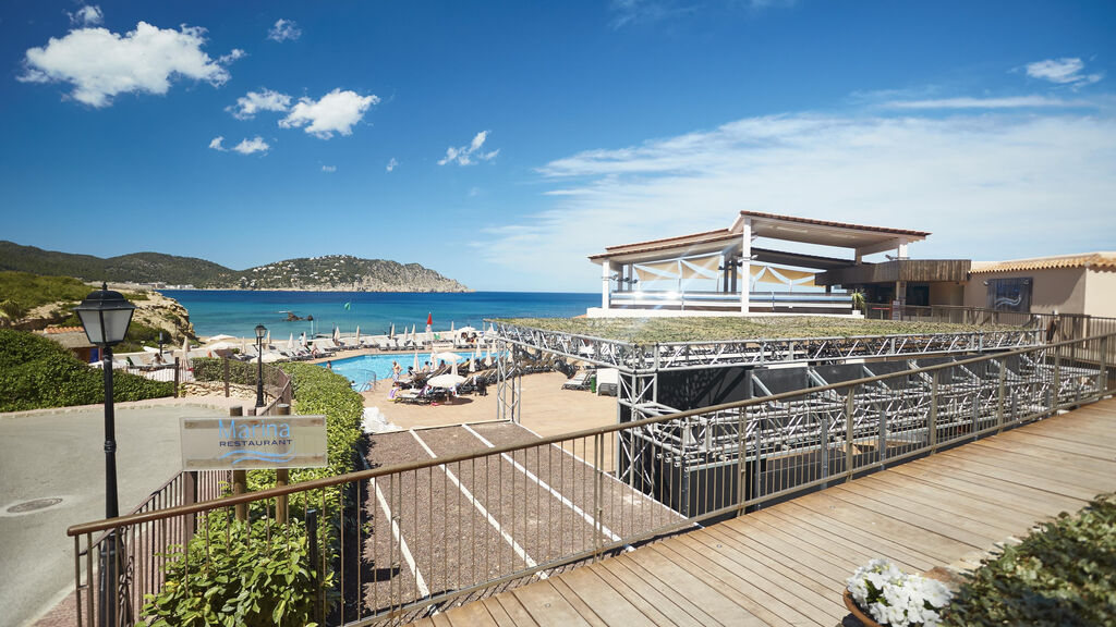 Invisa Hotel Club Cala Blanca