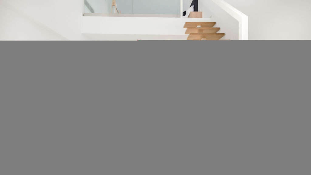 Ionis Art Luxury Suites