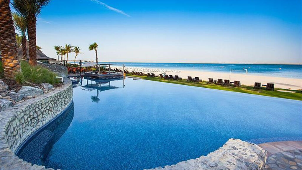 Jebel Ali Palm Tree Court & Spa