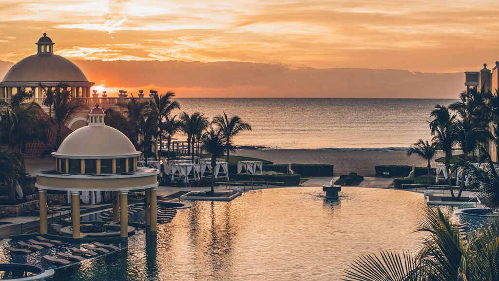 JOIA Paraíso by Iberostar
