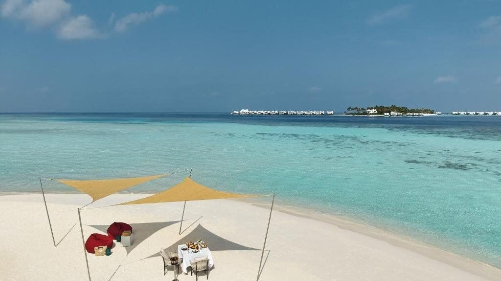 Jumeirah Olhahali Island Maldives