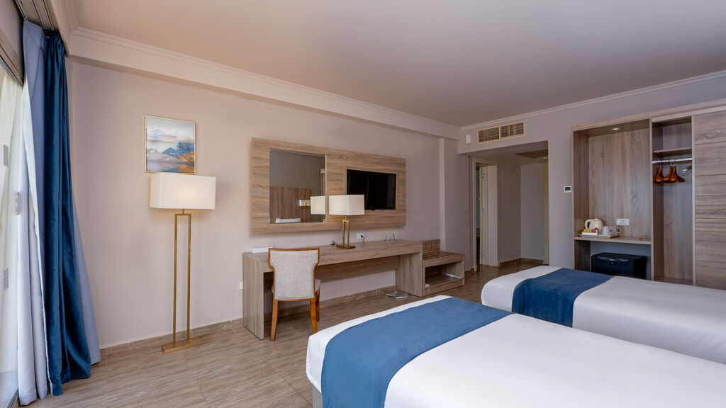 Kairaba Aqua Mondo Resort