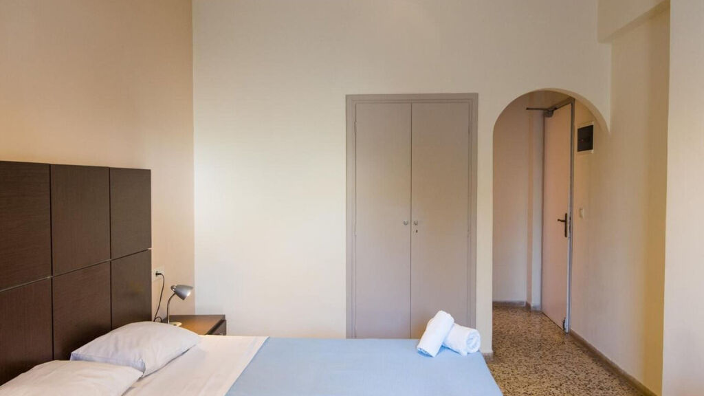 Kamari Blu Boutique Hotel