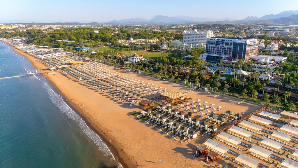 Kamelya Aishen K Club