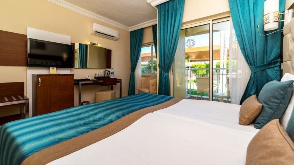 Kamelya Ayishen K Club