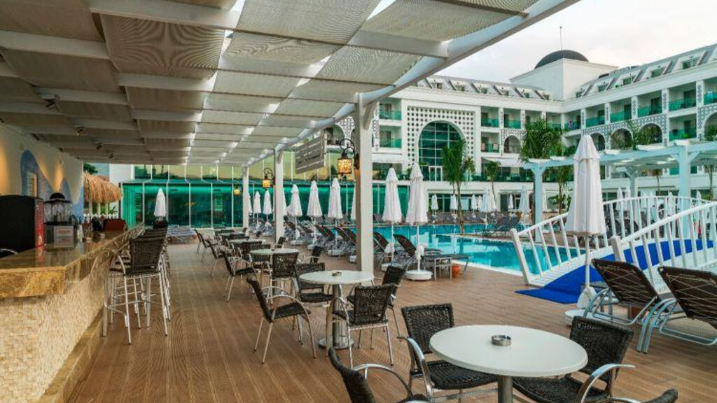 Karmir Resort & SPA