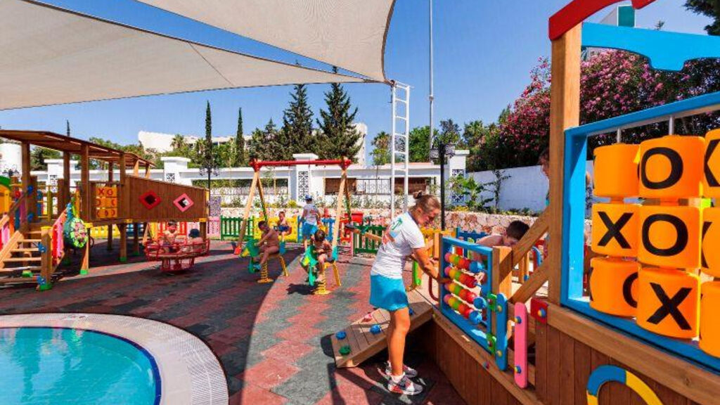 Karmir Resort & SPA