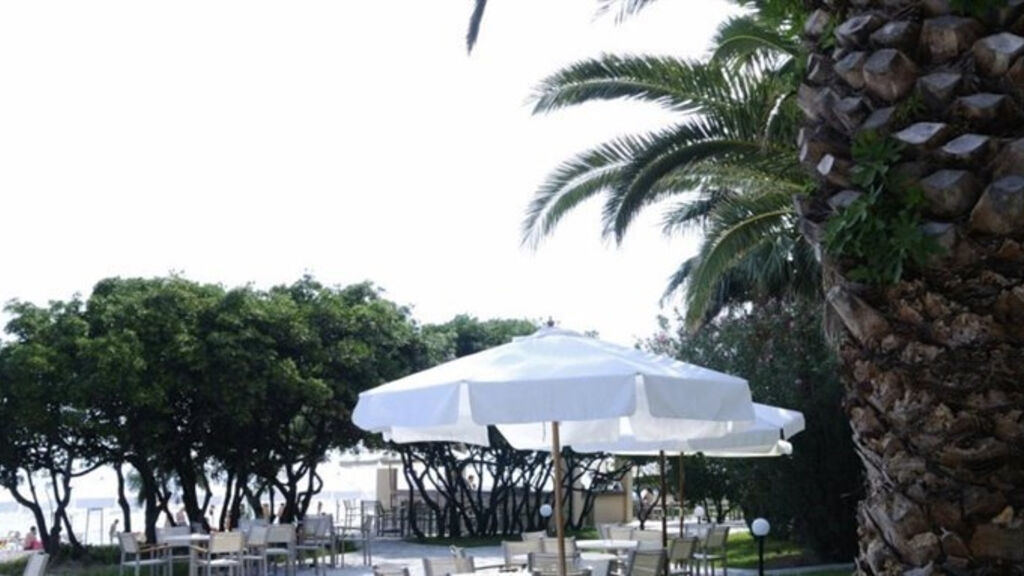 Kassandra Palace